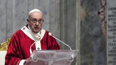 El Papa nombra un comisario para la basílica de San Pedro por irregularidades económicas