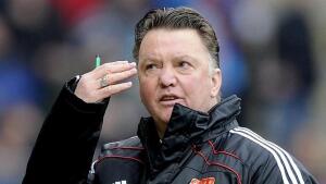 Beckenbauer cree que el cese de Van Gaal llegó demasiado tarde