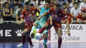 Resbalón de ElPozo y el Barça jugará la final