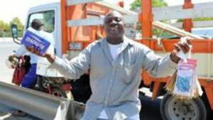 Muere el inmigrante nigeriano famoso por entregar una cartera con 2.700 euros