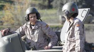 «No podemos aceptar que solo el 12% de los militares sean mujeres»