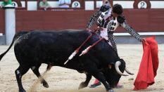 Mario Diéguez se agiganta en una hora en Las Ventas