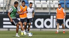 Varane ya se entrena con el grupo y será titular ante la Juventus
