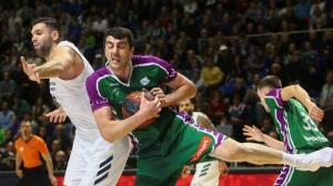 El Unicaja desfonda al Real Madrid