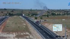 Cortada la A-5 en sentido Madrid por el incendio de un camión en Los Cerralbos