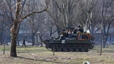 La OTAN asegura que las tropas rusas no se están retirando sino reagrupando