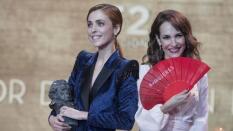 La reivindicación feminista de los Goya se queda en algunos zapatos planos y abanicos