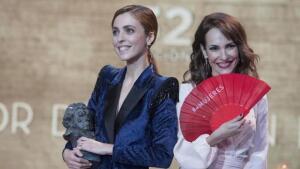 La reivindicación feminista de los Goya se queda en algunos zapatos planos y abanicos