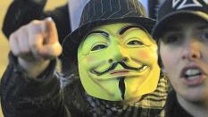 Anonymous contraataca