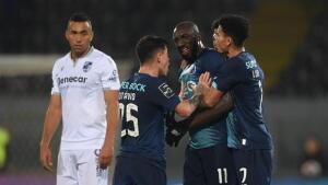 Marega, del Oporto, abandona el campo por insultos racistas de hinchas del Vitoria Guimaraes