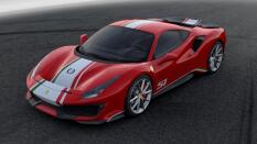 Equipamiento especial para el nuevo Ferrari 488 Pista: inspirado en el mundo de la competición
