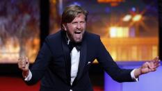 El Festival de Cannes se cree gracioso y premia a Ruben Östlund y ‘Triángulo de tristeza’