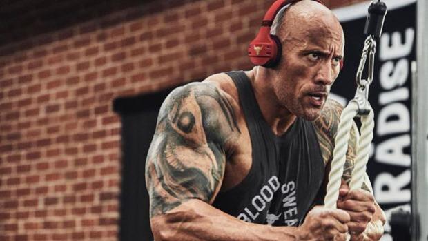 Los Consejos De Entrenamiento De La Roca Para Superarse A Si Mismo