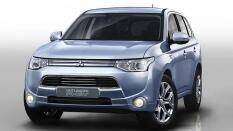 Mitsubishi ya vende el Outlander híbrido en Japón