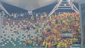 Los ultras del Legia siembran el terror dentro de su estadio