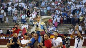 Cumbre torera y ganadera de El Juli en Hogueras