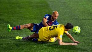 El Barca gana tiritando