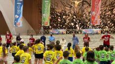 El Papa se reúne con los niños de los campamentos de verano en el Vaticano