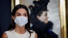 La Reina Letizia inaugura la exposición dedicada a Emilia Pardo Bazán