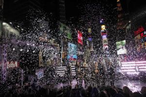 El planeta celebra la llegada de 2012