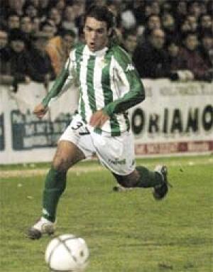 Israel firma como profesional con el Betis hasta 2011