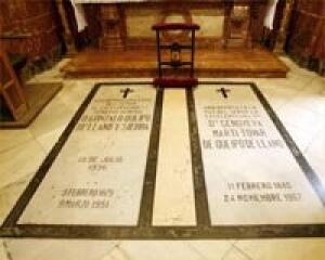 La Asociación Andaluza de la Memoria Histórica considera «un insulto» el fajín de Queipo de Llano de la Macarena
