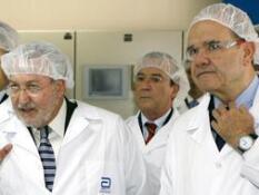 Chaves admite que llegar al millón de parados es una «hipótesis posible»