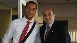 El Sevilla se jugará nueve millones en diciembre por el «caso Luis Fabiano»