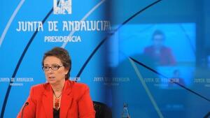 La Junta desoye a los sindicatos y sólo cambia «flecos» de la reordenación del sector público