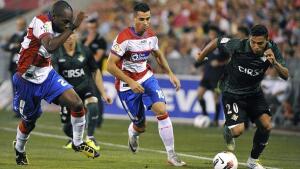 El Betis, fiel a su estilo, vuelve a Primera con victoria (0-1)