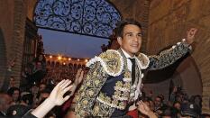 Manzanares arrasa en los premios de la Feria de Abril