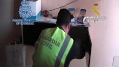 Obligadas a prostituirse bajo coacciones  en pisos de Roquetas