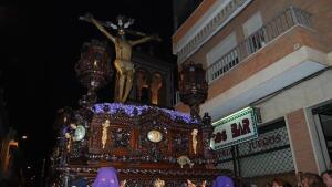 Jueves Santo de contrastes y tradición en Dos Hermanas