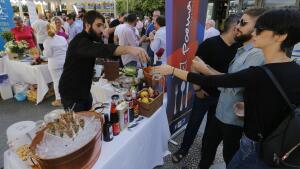 Califato Córdoba Gourmet sale a la calle