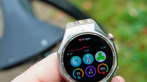 Este reloj de Huawei sirve para entrenar y vestir elegante, tiene batería para 21 días y un -76%