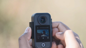 Graba en 4K, cabe en el bolso y tiene un -40%: la SJCAM C300 convierte tus planes en películas