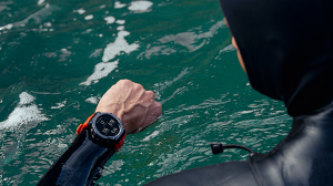 Los smartwatch que compiten con Garmin y Suunto rebajados un 33%: para entrenar y vestir elegante