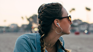 6 auriculares tipo buds con ANC en oferta: cuál elegir según si buscas aislamiento o autonomía