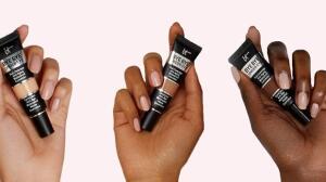 El corrector de ojos antiedad que elimina ojeras, manchas, rojeces y arrugas para rejuvenecer el rostro fácilmente