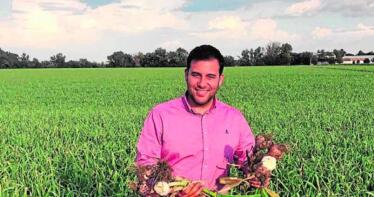 Antonio Salces, de Montealbo: «El ajo chino no puede competir con el de Córdoba en sabor»