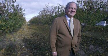 La falta de contenedores bloquea la venta de fruta de Royal a China