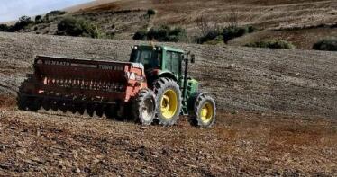 Avanza la siembra de cereales condicionada por la sequía, la PAC y unas semillas muy caras