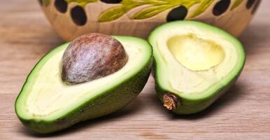 Cómo acertar eligiendo el mejor aguacate del supermercado