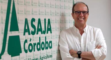 Fernando Adell, presidente de Asaja Córdoba: «Vemos con extrañeza que no haya mano de obra para el campo»