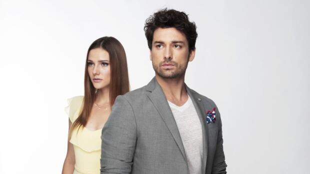 Alp Navruz Películas Y Programas De Televisión